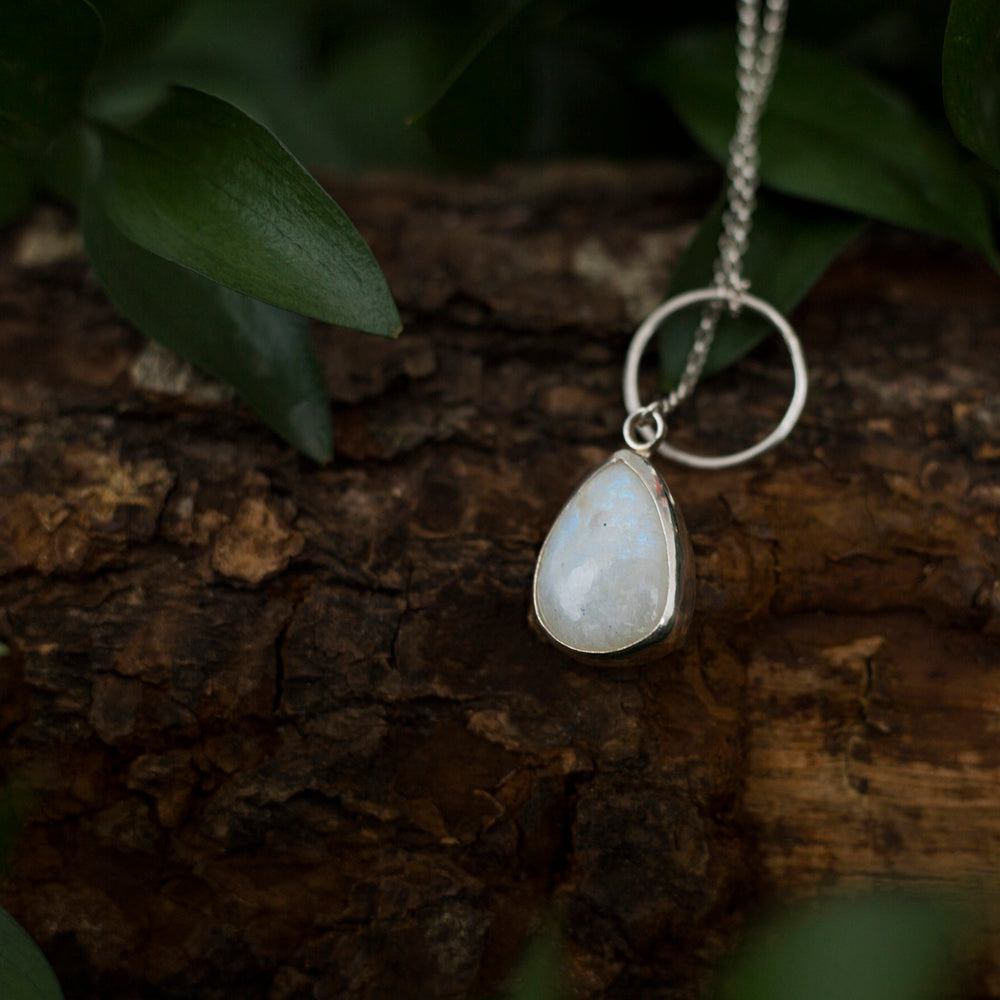 Moonstone lariat necklace