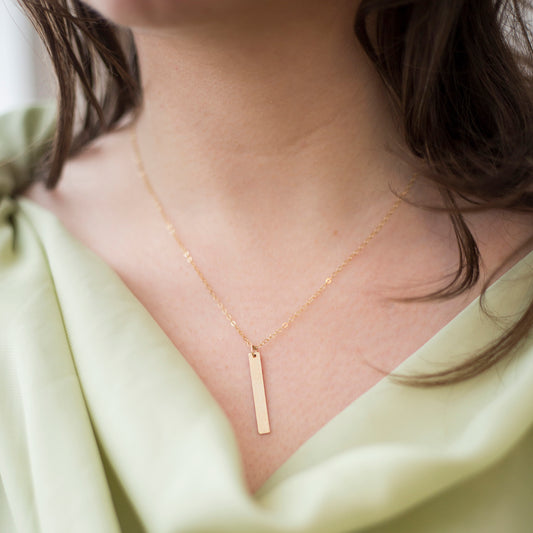 Vertical Glimmer bar necklace