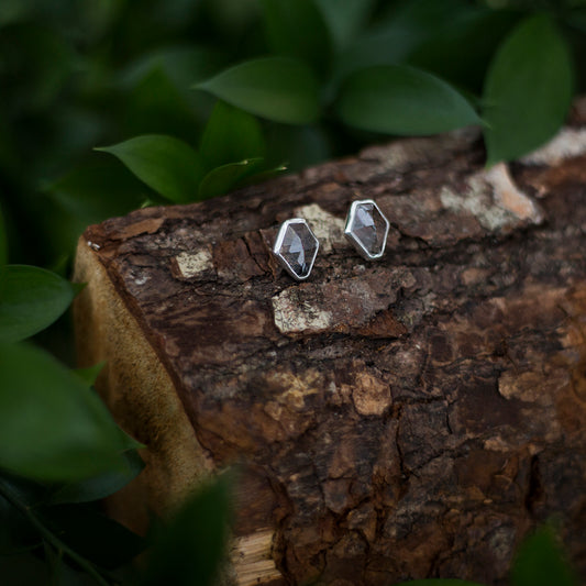 Clear quartz studs